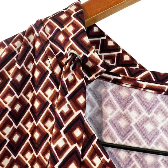 NY Collection Tank Top Blouse 2X Geometric Pattern Collared Neck Tie Jersey Knit - Picture 5 of 6